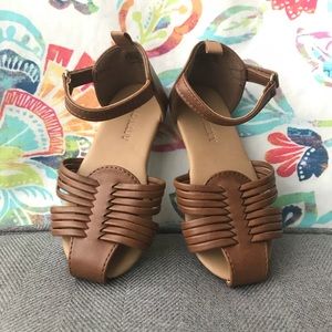 OLD NAVY - Saddle Brown Sandals - Worn Once!